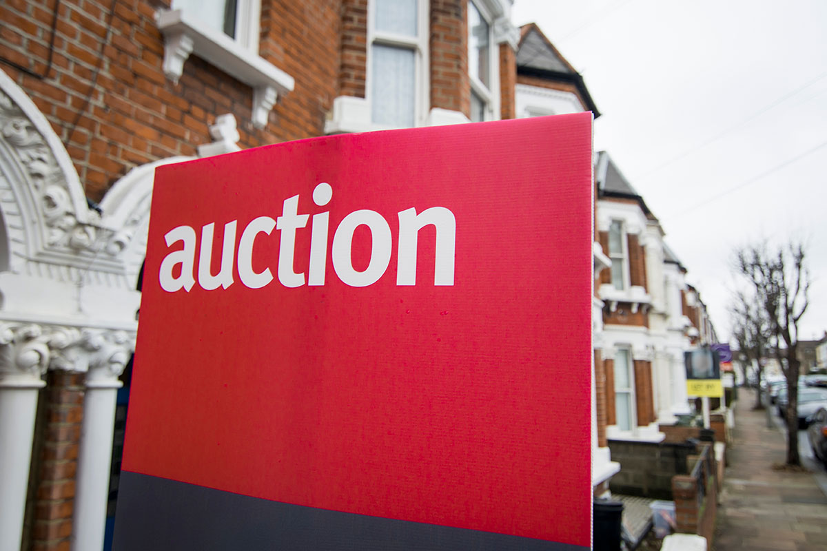 auction sign